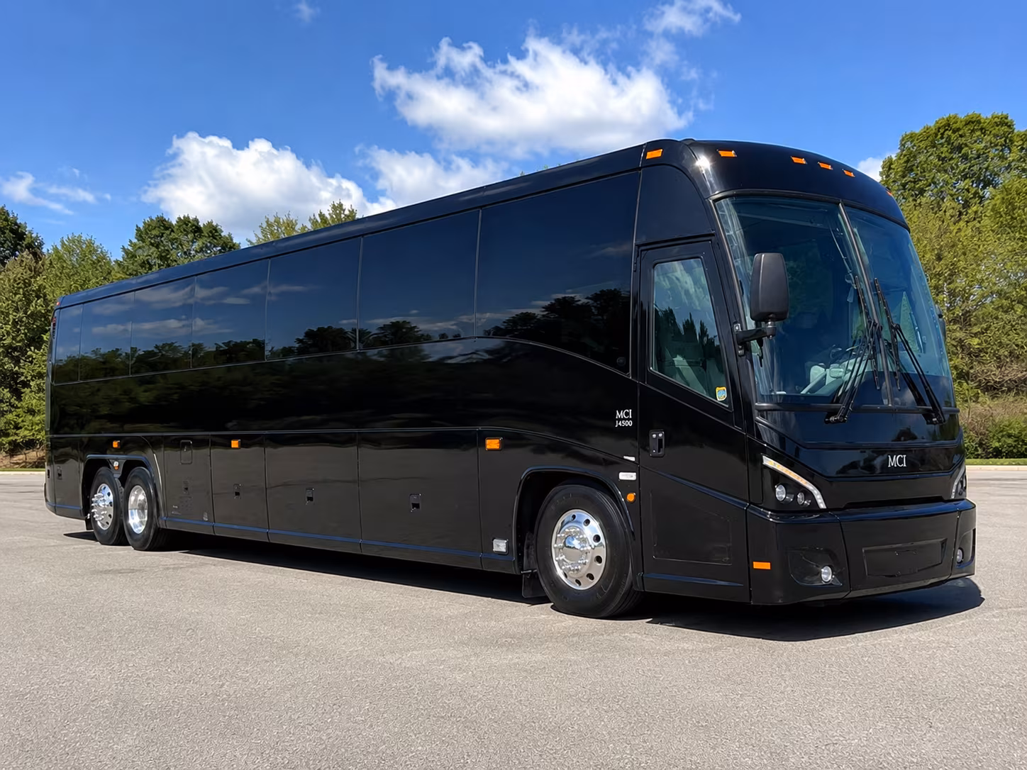 rehearsal dinner buses and full wedding weekend transportation